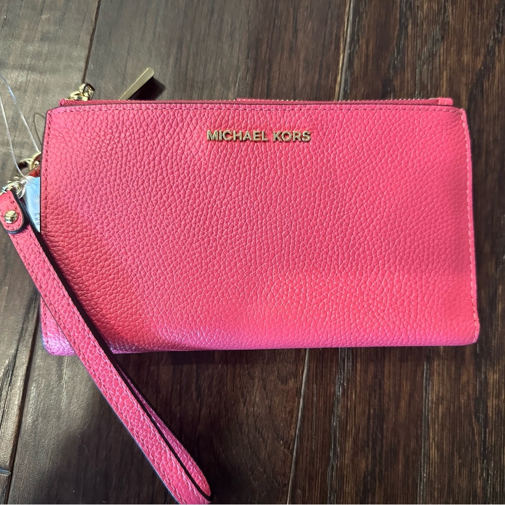 Michael Kors Wristlet Wallet